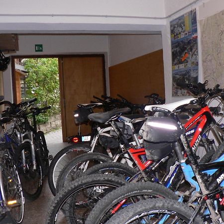 Hotel Alpenrose Dolomites La Valle Exterior foto