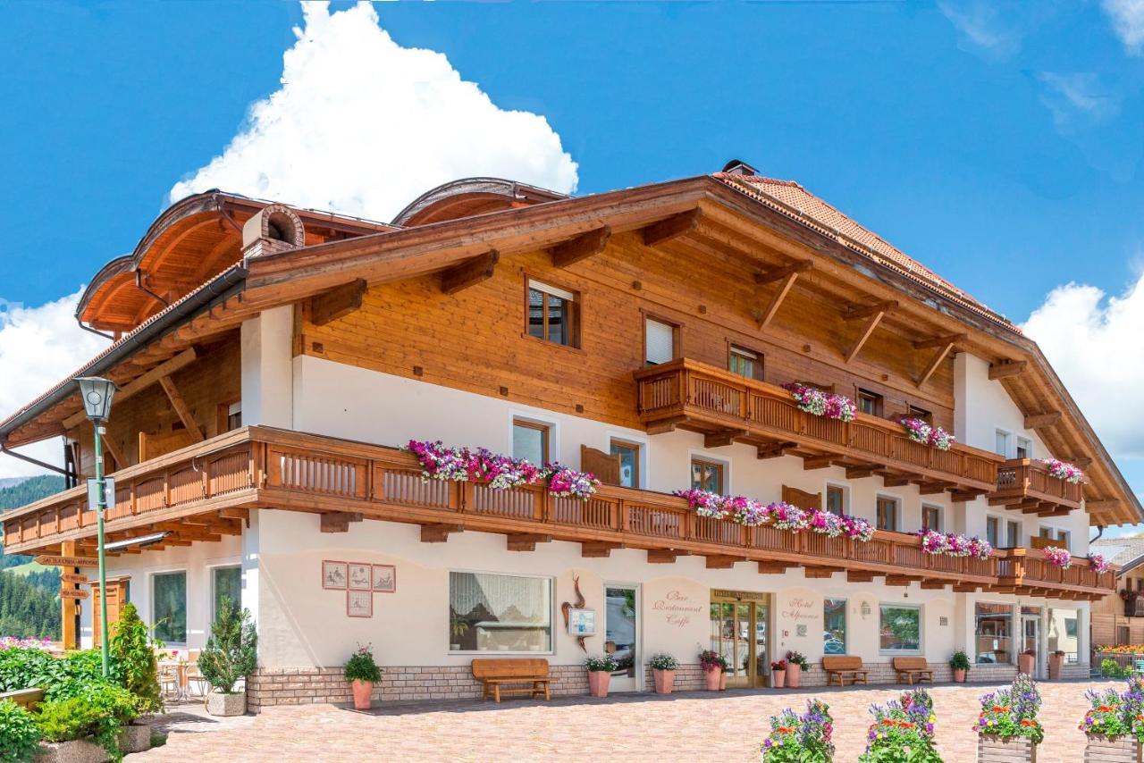 Hotel Alpenrose Dolomites La Valle Exterior foto