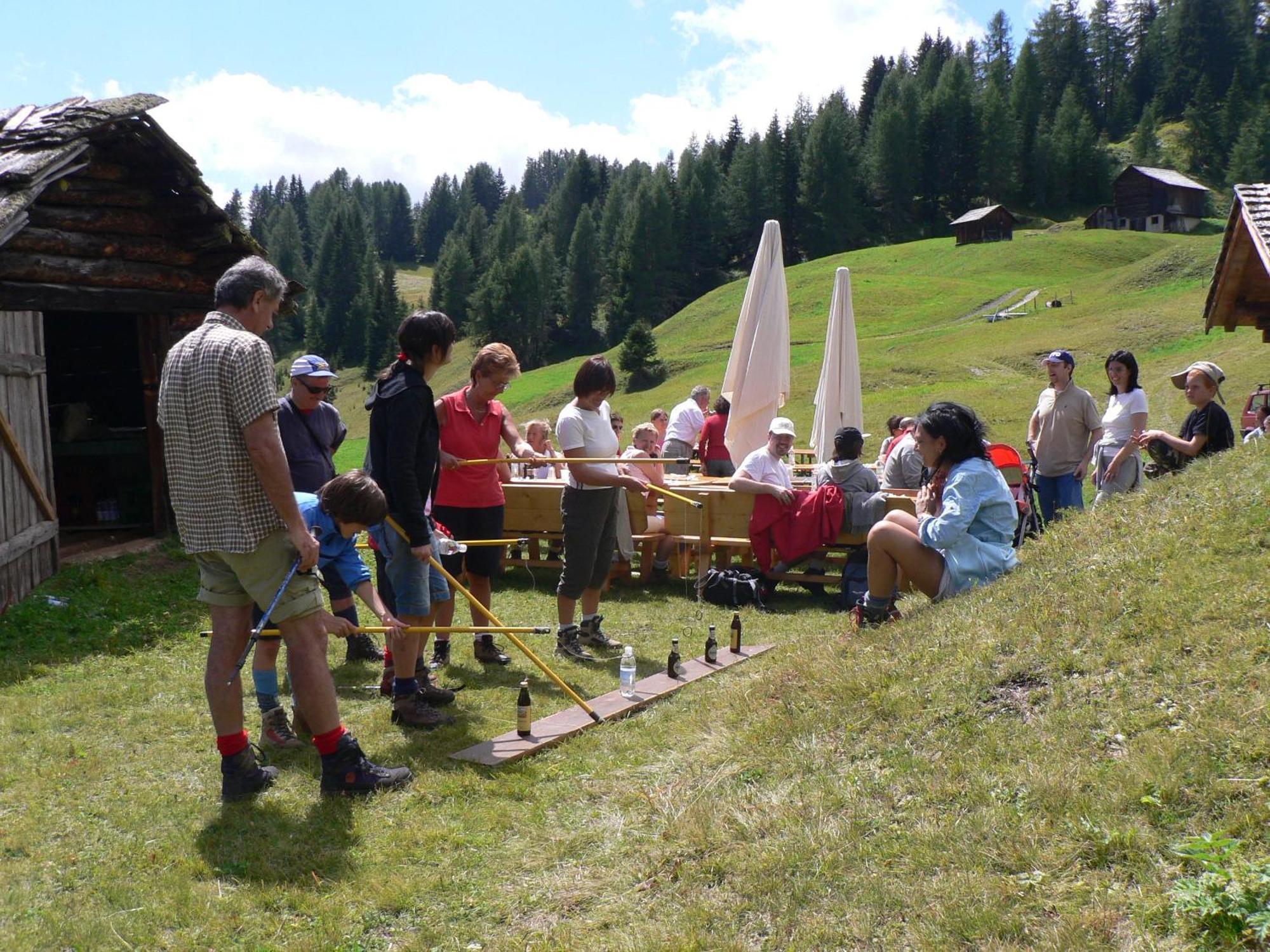 Hotel Alpenrose Dolomites La Valle Exterior foto