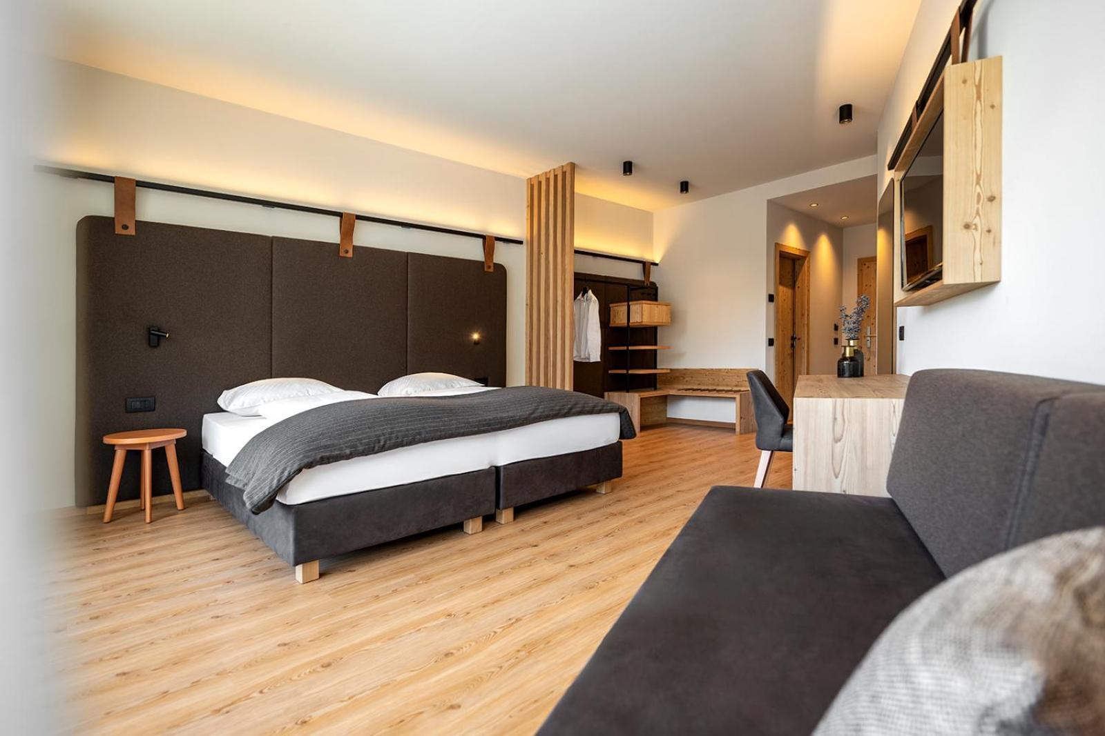 Hotel Alpenrose Dolomites La Valle Exterior foto